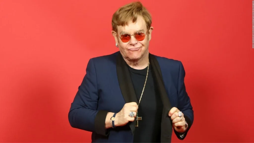 #25mar | #Entretenimiento | Elton John se sincera sobre “Rocket Man”: “No tenía idea”