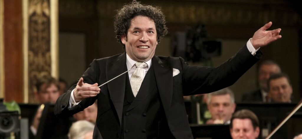 #20Jun | #Entretenimiento | Orquesta Sinfónica Simón Bolívar y Dudamel abrirán conciertos de Coldplay en Londres