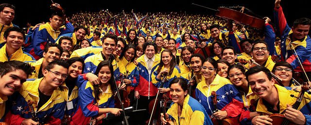 #27Oct | #Entretenimiento | La Sinfónica Simón Bolívar y Franz Schubert interpretan a Mahler